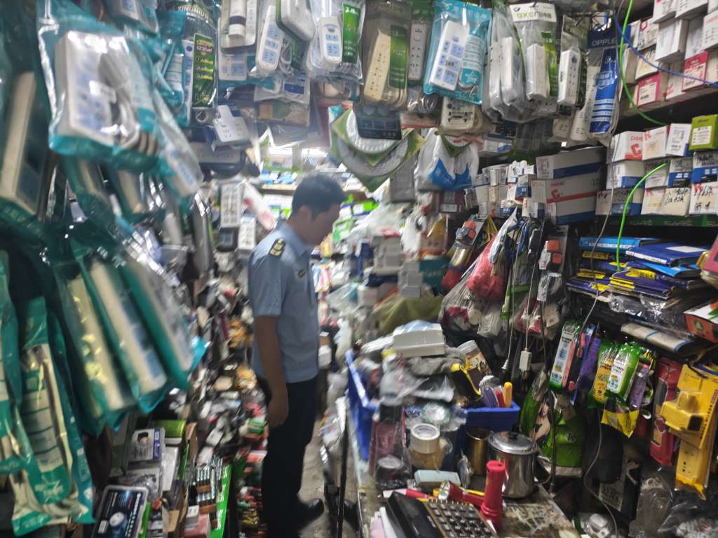 橫向到邊、縱向到底、齊抓共管——美蘭分局以日用品銷售監(jiān)管為抓手，筑牢安全防線助推市場發(fā)展